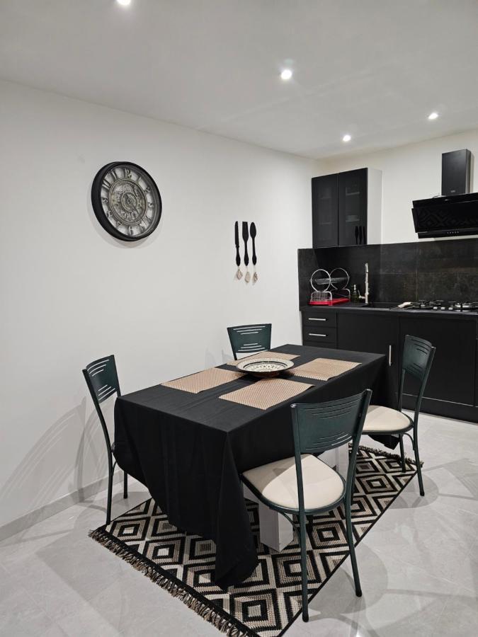T2 Bis A Appartement *